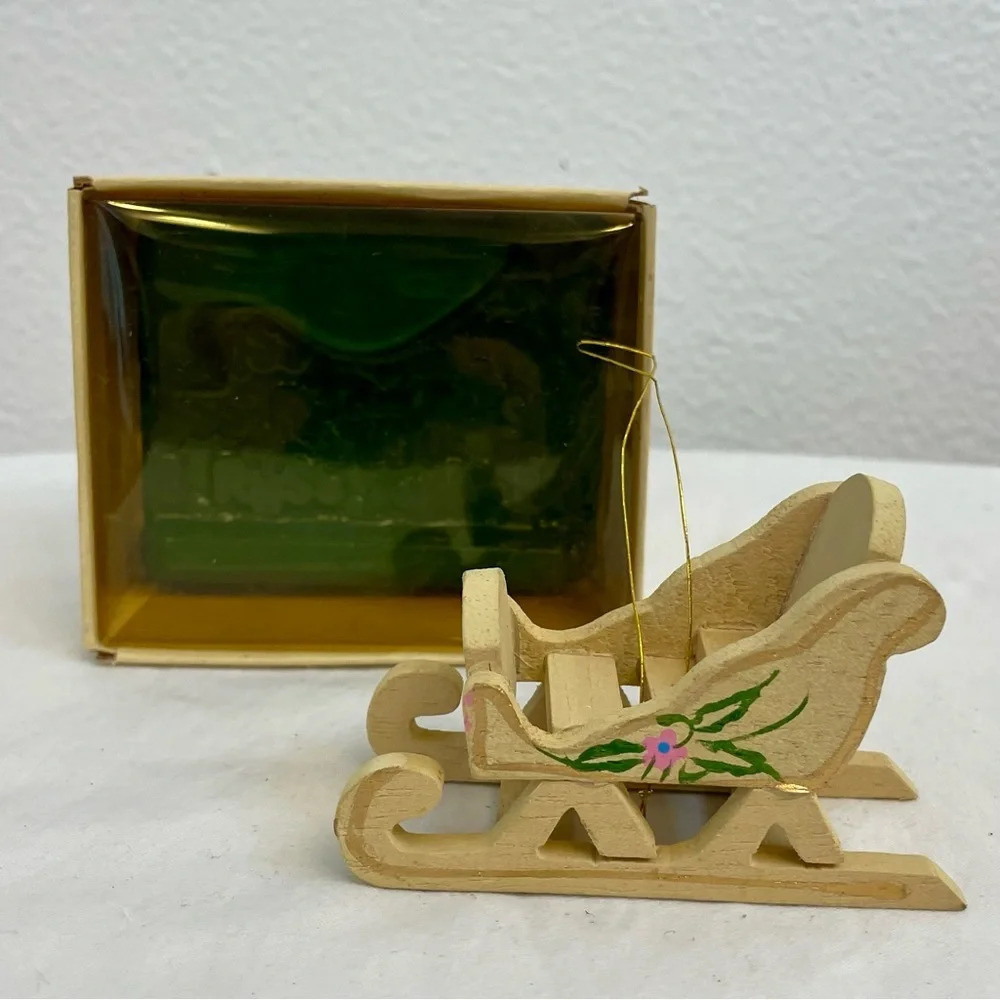 Vintage Russ Country Antique Ornaments Wooden Sleigh Style # BX 2056. - Picture 1 of 10